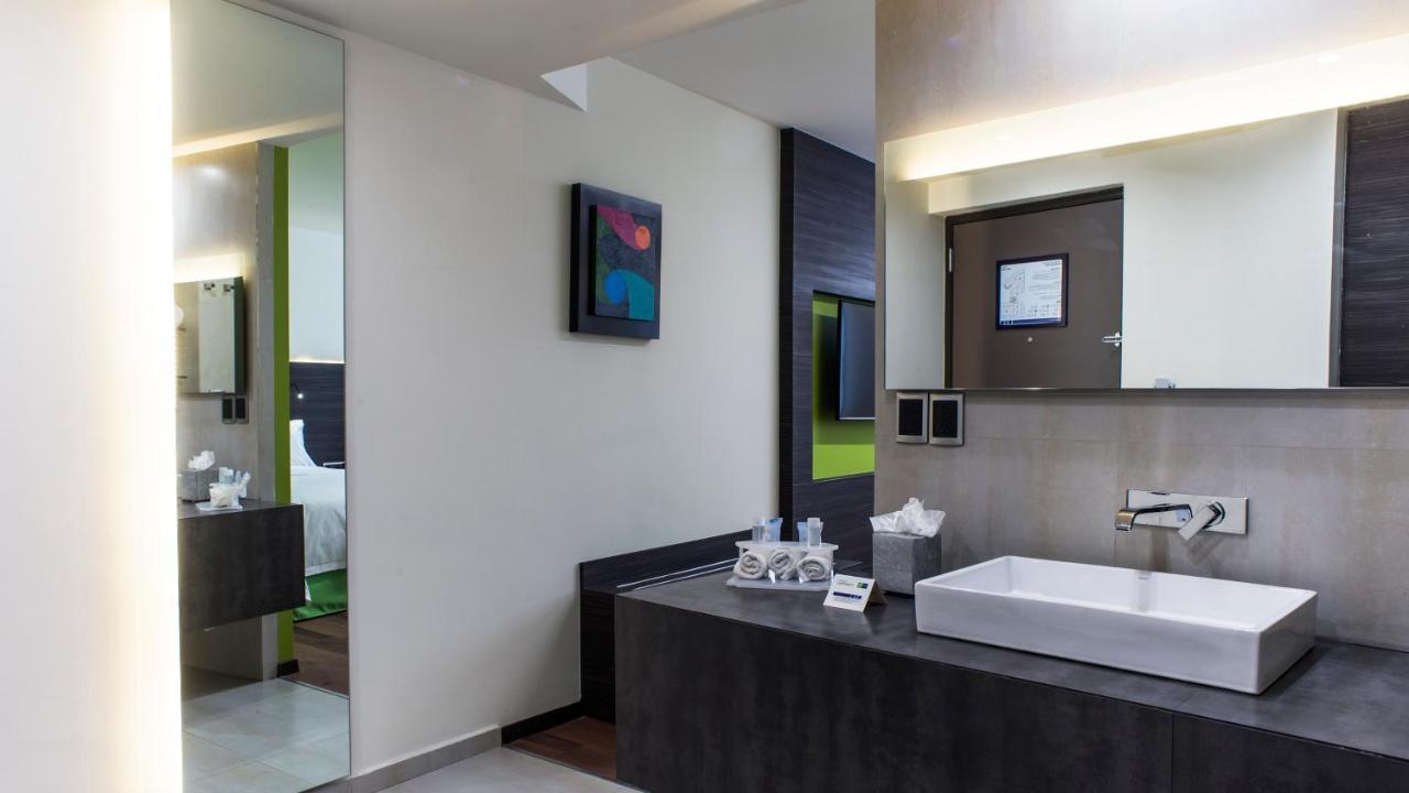 Holiday Inn Express Mexico Aeropuerto By Ihg Kültér fotó